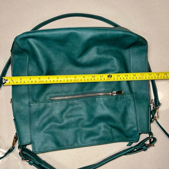Urban Expressions Taryne Hobo Green Shoulder Bag - Picture 4 of 8
